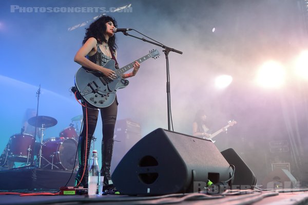 L.A. WITCH - 2023-05-28 - ANGERS - Le Chabada - Scene Reverberation - Sade Sanchez - Irita Pai - Ellie English